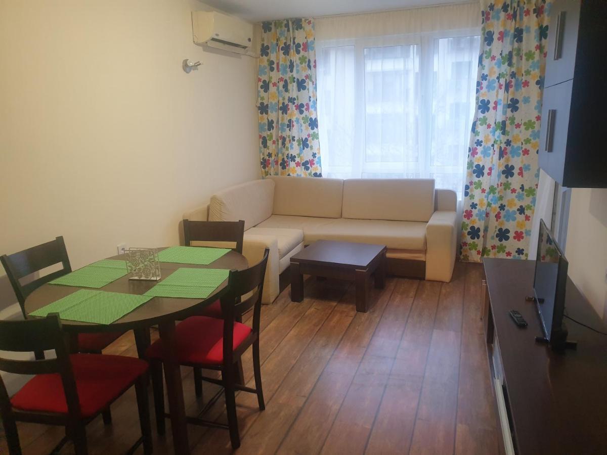Sunny Apartment Burgas City Eksteriør billede
